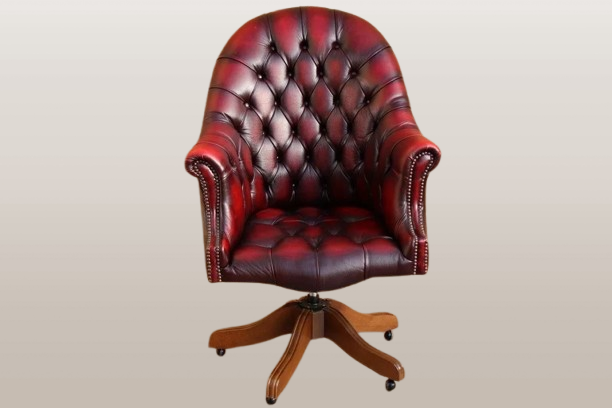 Chesterfield Direktoriaus kėdė