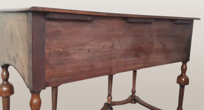 Antikvarinis anglų karalienės Anne Style Burr riešutmedžio ir odos rašomasis stalas - Image 5
