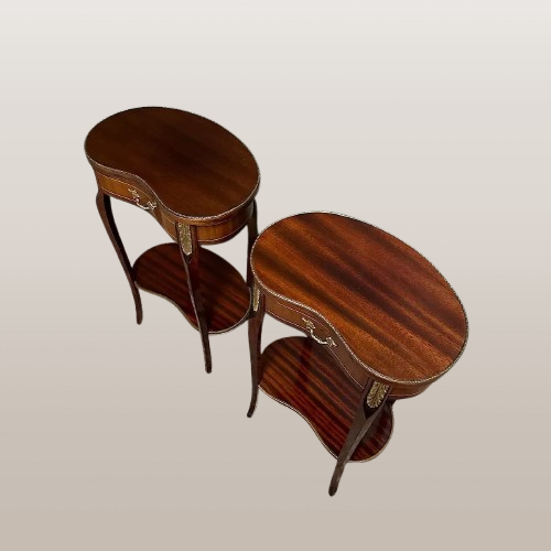 Puiki senovinių šoninių stalų / lempų staliukų pora - Image 5