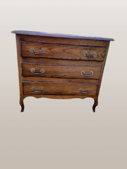 Vintažinė prancūziško ąžuolo komoda, Liudviko XV stilius