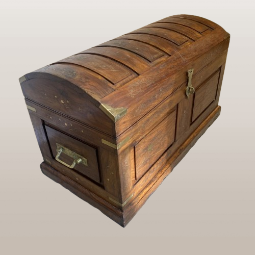 Antikvarinė vestuvinė skrynia, žalvario inkrustacija - Image 2